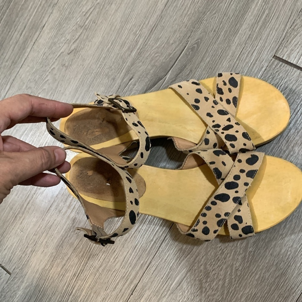Matisse Animal Print Leather “Jump in” Wood Heel Clogs/Sandals size 9 - Picture 3 of 12